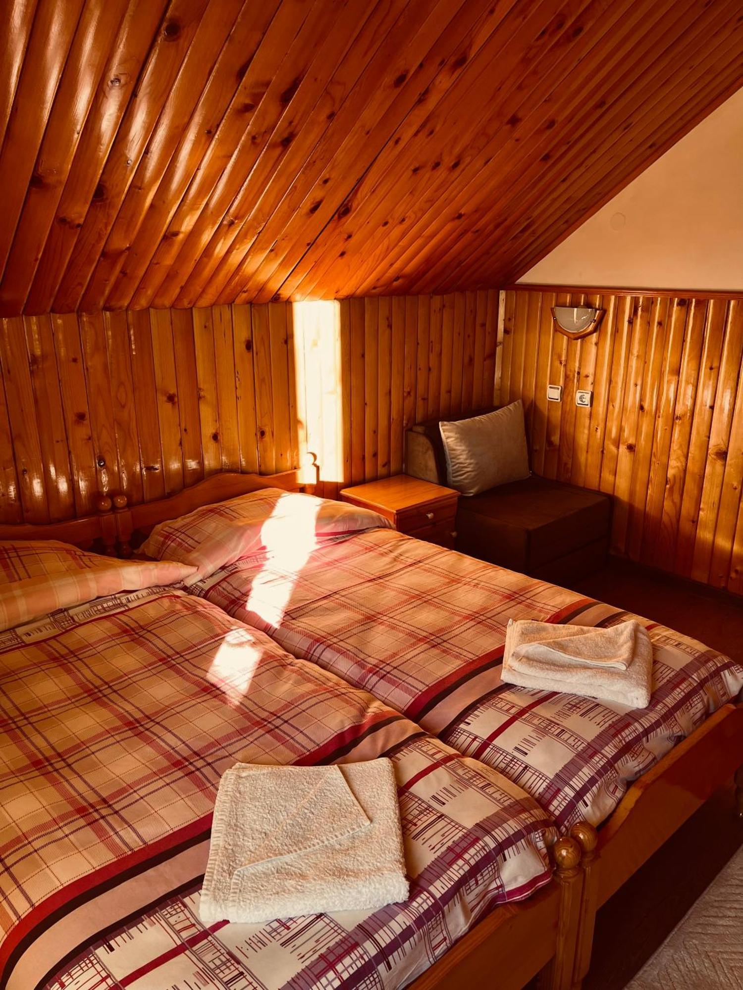 Orehite Guest House Samokov Bagian luar foto