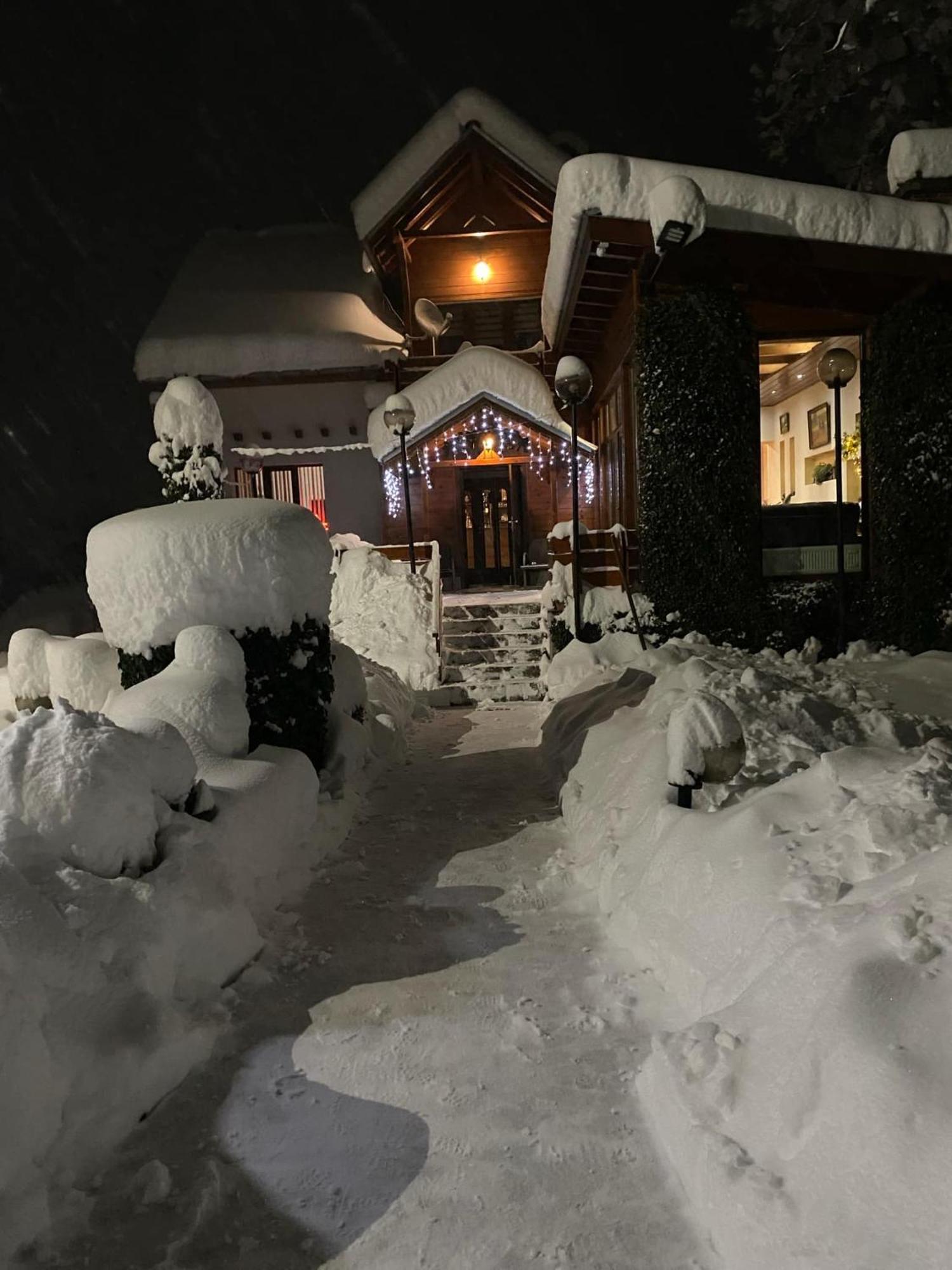 Orehite Guest House Samokov Bagian luar foto