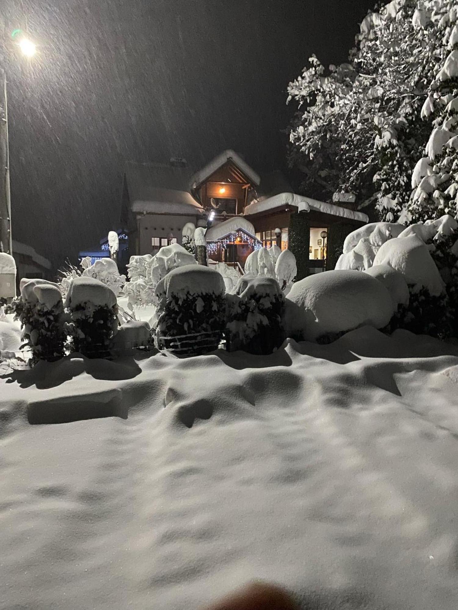 Orehite Guest House Samokov Bagian luar foto