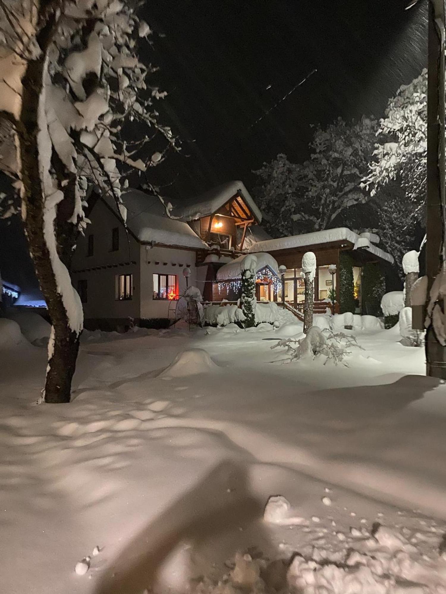 Orehite Guest House Samokov Bagian luar foto
