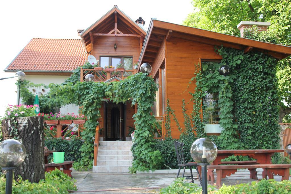 Orehite Guest House Samokov Bagian luar foto