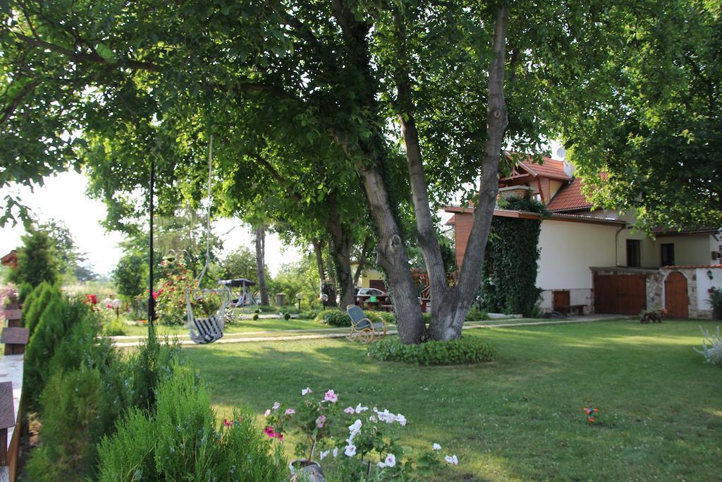 Orehite Guest House Samokov Bagian luar foto